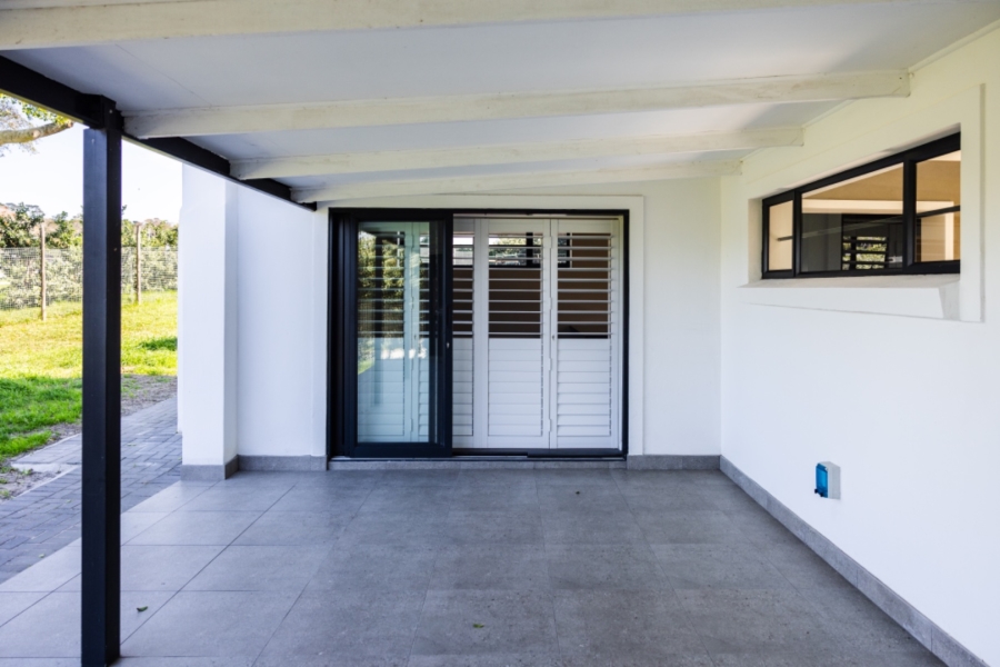 1 Bedroom Property for Sale in Charlo Eastern Cape